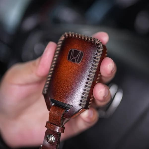 Jayuwan Keyless Cover: Sentuhan Elegan dari Kulit Asli