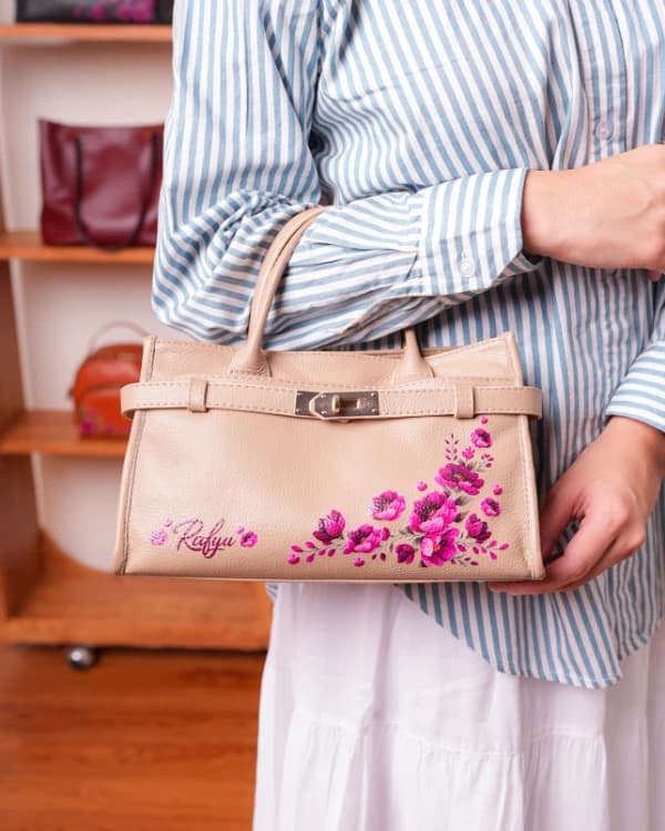 Kenalkan Jayuwan Ravella Bag: Mahakarya Kulit Asli yang Personal